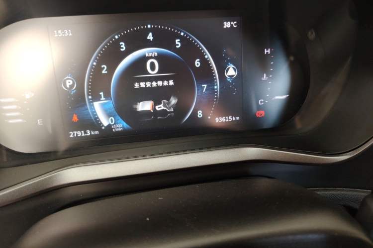 Used FORTHING T5 2018 230T CVT Zhiyue Trim Odometer Close Up