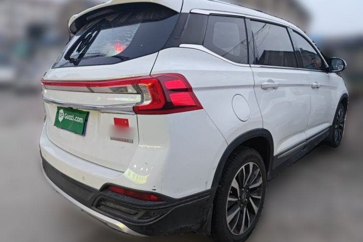Used FORTHING T5 2018 230T CVT Zhiyue Trim Rear Right 45 Deg