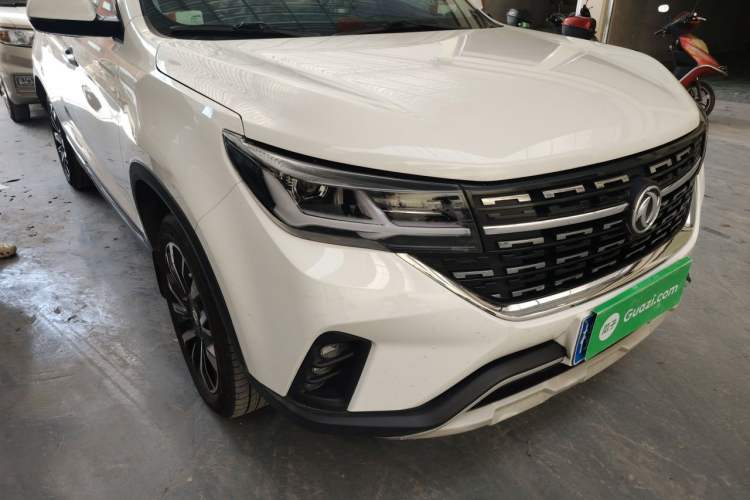 Used FORTHING T5 2018 230T CVT Zhiyue Trim Right Front Headlight