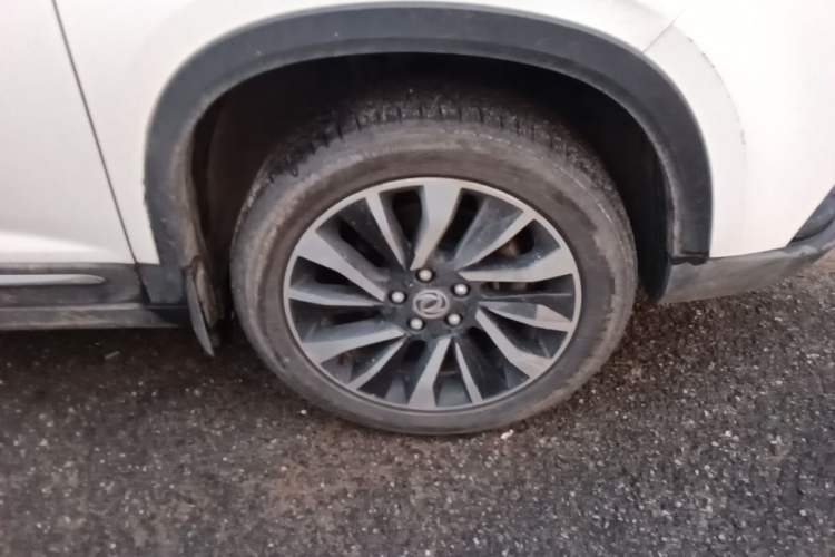 Used FORTHING T5 2018 300T DCT Smart Version Right Front Wheel Hub