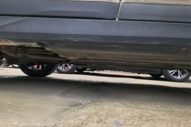 Used FORTHING T5 2018 230T CVT Smart Enjoyment Version Right Side Sill