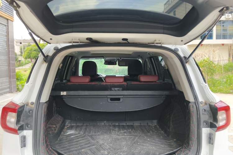 Used FORTHING T5 2018 230T CVT Smart Enjoyment Version Trunk