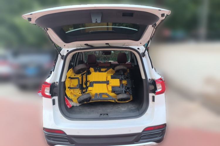Used FORTHING T5 2018 230T Manual Smart Edition Trunk