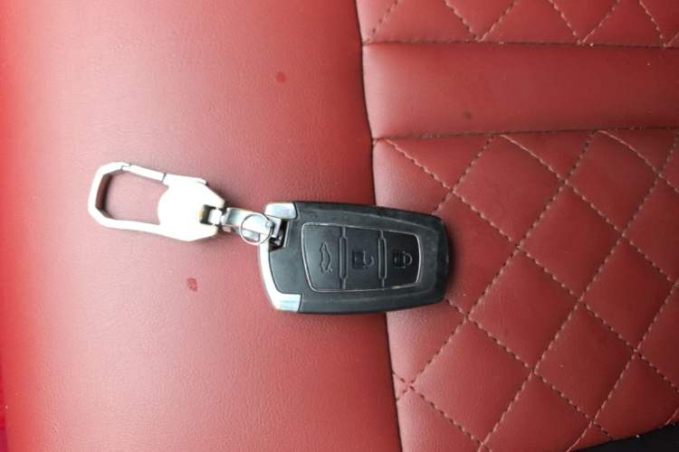 Used FORTHING T5 2018 230T CVT Smart Enjoyment Version Vehicle Key