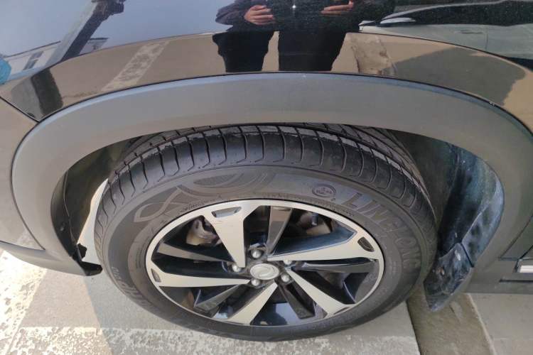 Used FORTHING T5 2020 1.5T Automatic Luxury Model China VI Standard Left Front Wheel Hub