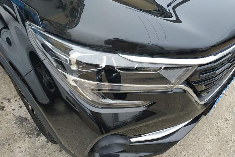 Used FORTHING T5 2020 1.6L Manual Comfort Model China VI Standard Right Front Headlight