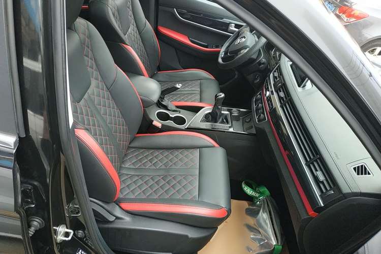 Used FORTHING T5 2020 1.6L Manual Comfort Model China VI Standard Right Front Seat
