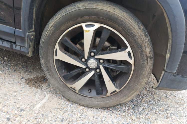 Used FORTHING T5 2020 1.6L Manual Luxury Model China VI Standard Right Front Wheel Hub