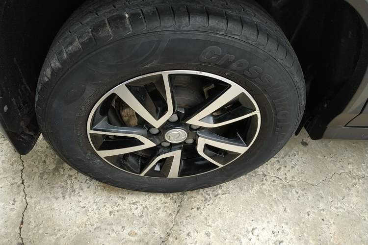 Used FORTHING T5 2020 1.6L Manual Comfort Model China VI Standard Right Rear Wheel Hub