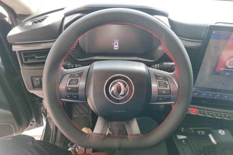 Used FORTHING T5 2020 1.5T Automatic Luxury Model China VI Standard Steering Wheel