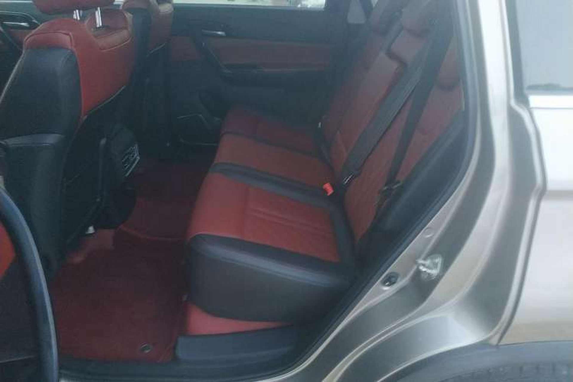 Used FORTHING T5 2020 1.5T Automatic Prestige Model China VI Left Rear Seat