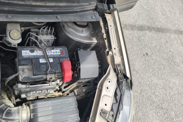 Used FORTHING T5 2020 1.6L Manual Luxury Model China VI Standard Engine Bay Left