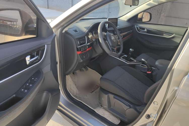 Used FORTHING T5 2020 1.6L Manual Comfort Model China VI Standard Interior 2
