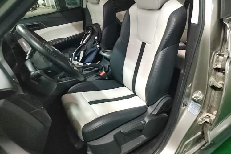 Used FORTHING T5 2020 1.6L Manual Luxury Model China VI Standard Left Front Seat