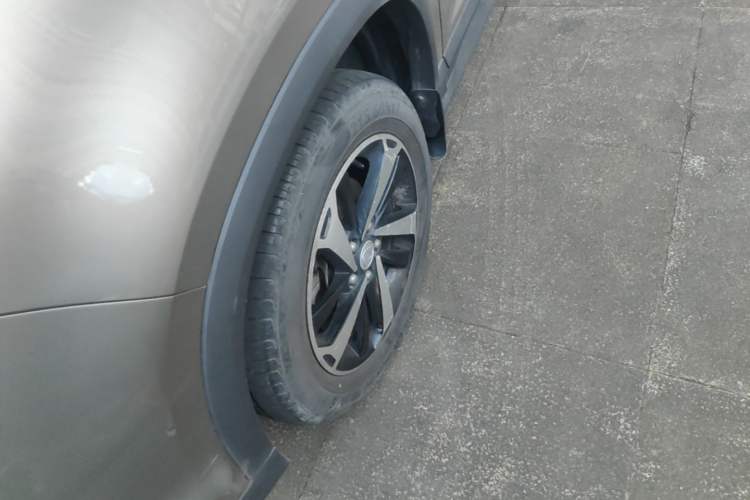 Used FORTHING T5 2020 1.5T Automatic Luxury Model China VI Standard Left Front Wheel Hub