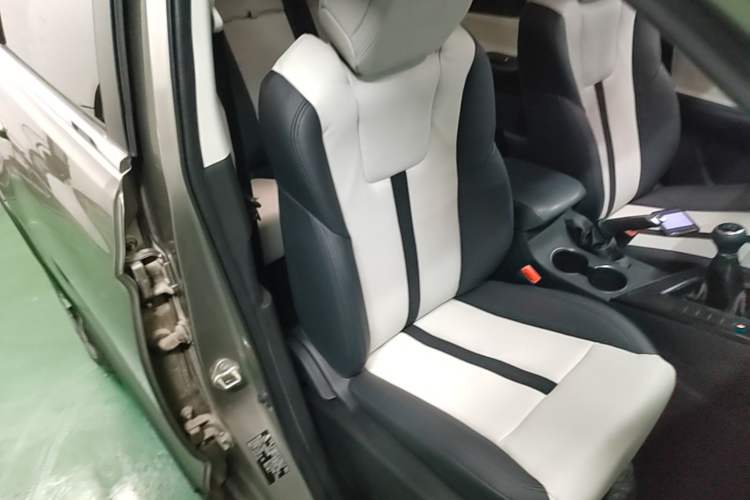 Used FORTHING T5 2020 1.6L Manual Luxury Model China VI Standard Right Front Seat