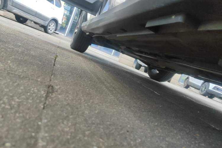 Used FORTHING T5 2020 1.5T Automatic Luxury Model China VI Standard Right Side Sill