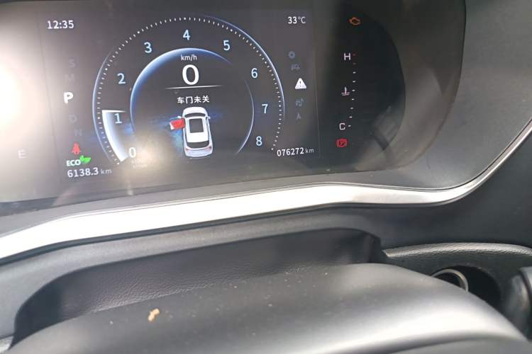 Used FORTHING T5 2020 1.5T Automatic Luxury Model China VI Standard Odometer Close Up