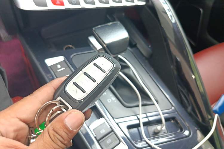 Used FORTHING T5 2020 1.5T Automatic Luxury Model China VI Standard Vehicle Key