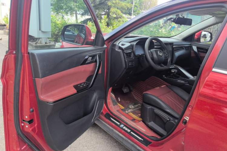 Used FORTHING T5 2020 1.5T Automatic Luxury Model China VI Standard Driver Seat