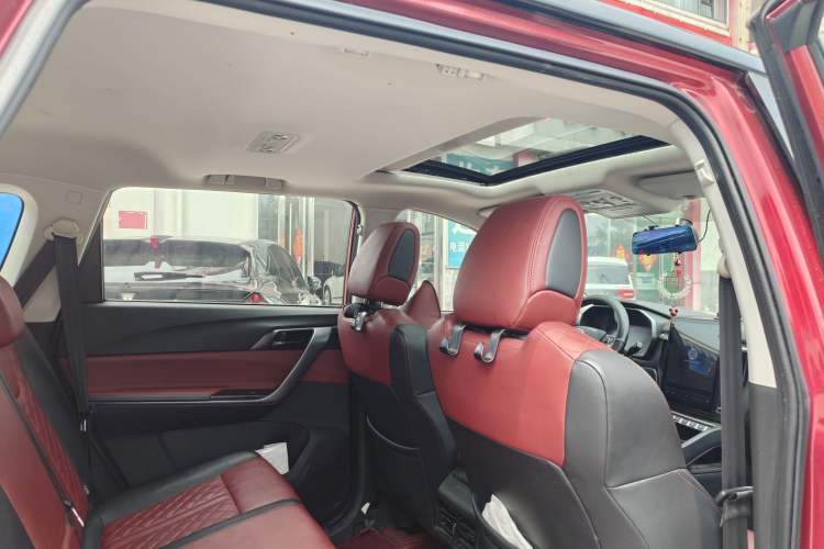 Used FORTHING T5 2020 1.5T Automatic Luxury Model China VI Standard Interior 2