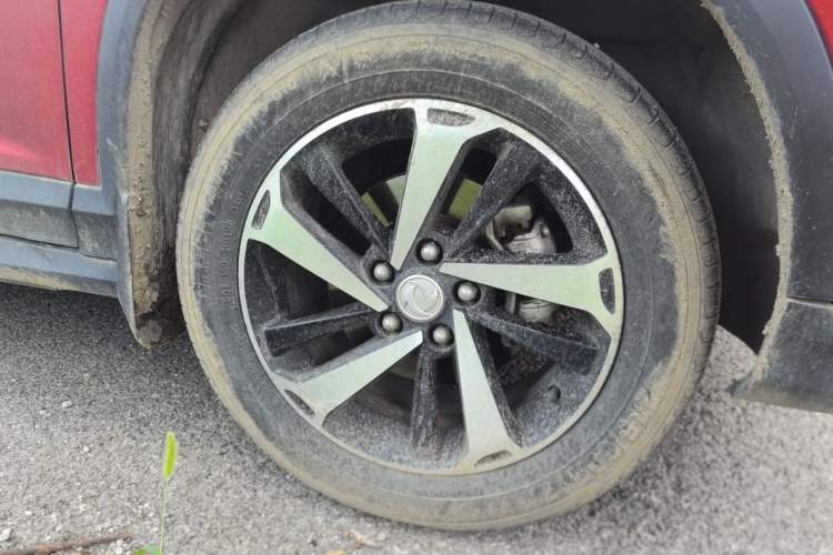 Used FORTHING T5 2020 1.5T Automatic Luxury Model China VI Standard Right Front Wheel Hub