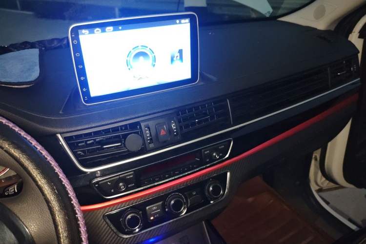 Used FORTHING T5 2020 1.6L Manual Comfort Model China VI Standard Audio And AC Panel