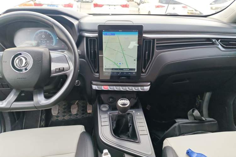 Used FORTHING T5 2020 1.6L Manual Luxury Model China VI Standard Audio And AC Panel