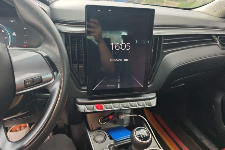 Used FORTHING T5 2020 1.6L Manual Luxury Model China VI Standard Audio And AC Panel