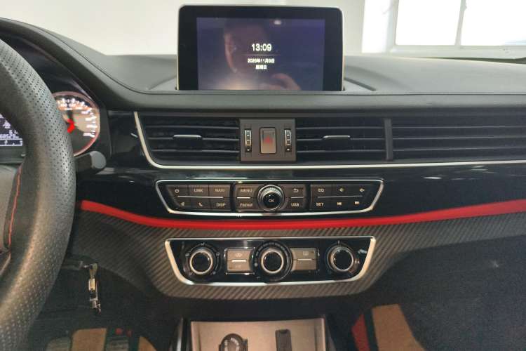 Used FORTHING T5 2020 1.6L Manual Comfort Model China VI Standard Audio And AC Panel