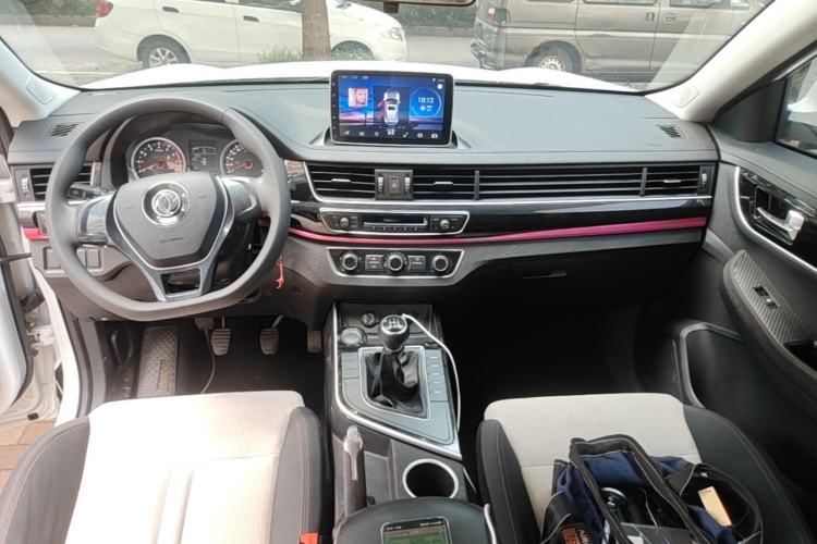 Used FORTHING T5 2020 1.6L Manual Comfort Model China VI Standard Center Console