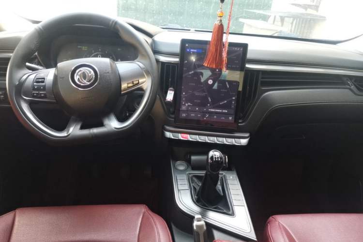 Used FORTHING T5 2020 Revised Version 1.6L Manual Luxury Trim China VI Standard Center Console