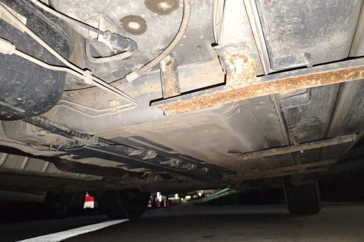 Used FORTHING T5 2020 1.6L Manual Comfort Model China VI Standard Chassis Rear Right