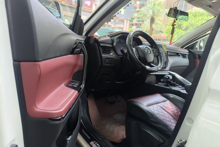Used FORTHING T5 2020 1.5T Automatic Luxury Model China VI Standard Driver Seat