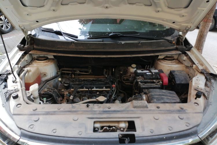 Used FORTHING T5 2020 1.6L Manual Luxury Model China VI Standard Engine Bay