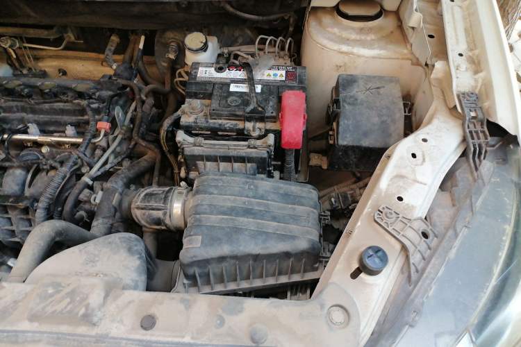Used FORTHING T5 2020 1.6L Manual Luxury Model China VI Standard Engine Bay Left
