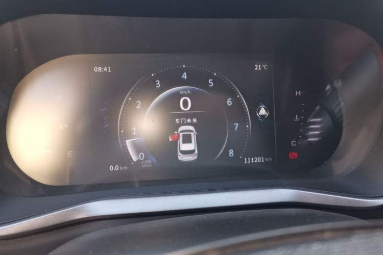 Used FORTHING T5 2020 Revised Version 1.6L Manual Luxury Trim China VI Standard Instrument Cluster
