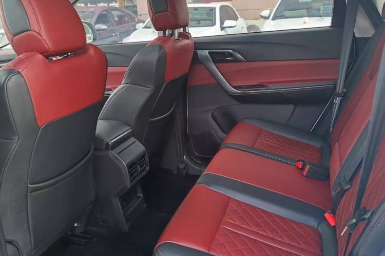 Used FORTHING T5 2020 1.5T Automatic Luxury Model China VI Standard Interior 3