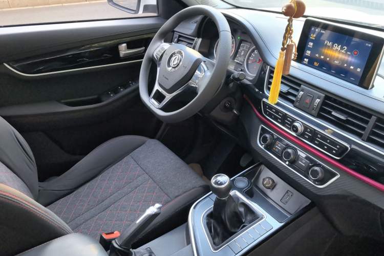 Used FORTHING T5 2020 1.6L Manual Comfort Model China VI Standard Interior 5