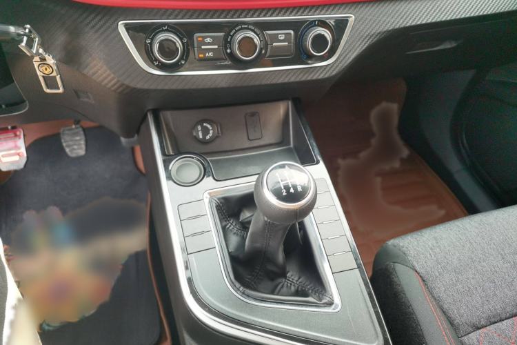 Used FORTHING T5 2020 1.6L Manual Comfort Model China VI Standard Interior 6