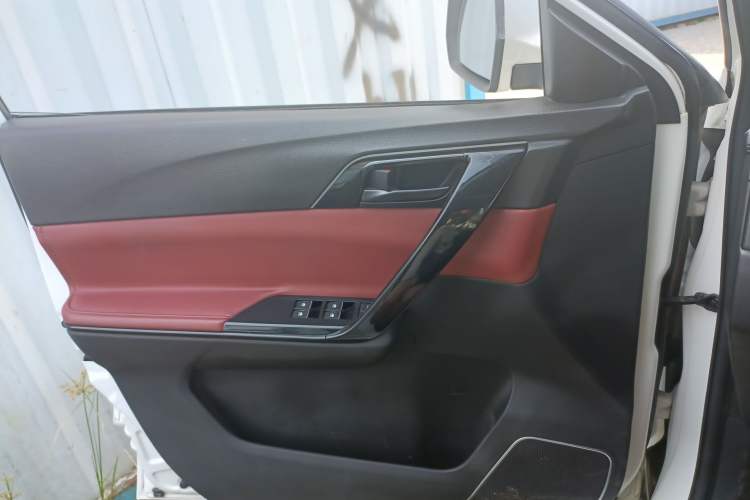 Used FORTHING T5 2020 1.5T Automatic Luxury Model China VI Standard Interior 7