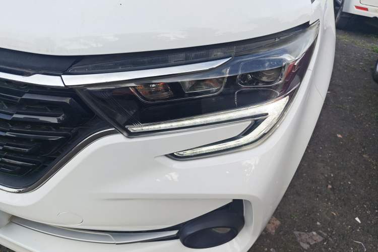 Used FORTHING T5 2020 1.6L Manual Luxury Model China VI Standard Left Front Headlight