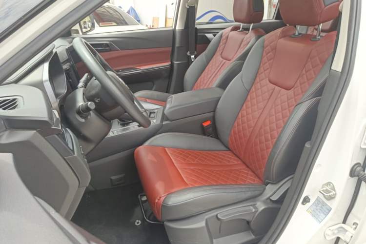 Used FORTHING T5 2020 1.5T Automatic Luxury Model China VI Standard Left Front Seat