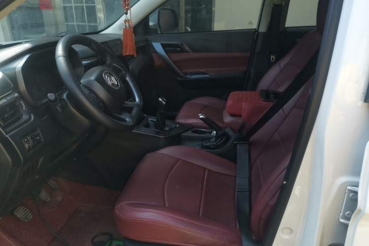 Used FORTHING T5 2020 Revised Version 1.6L Manual Luxury Trim China VI Standard Left Front Seat