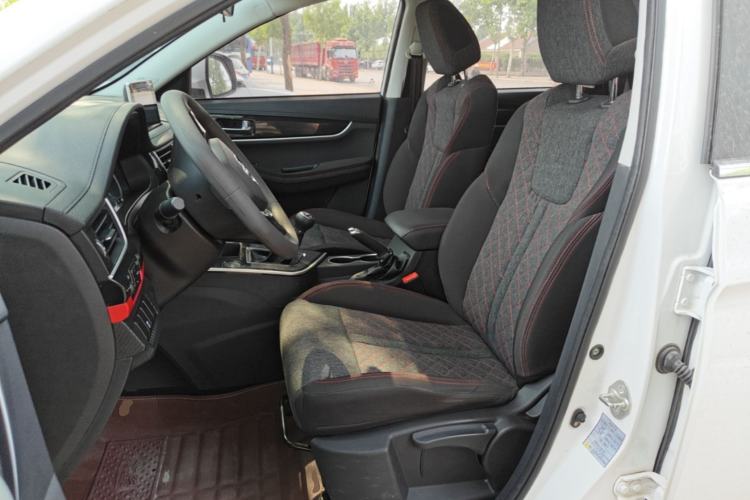 Used FORTHING T5 2020 1.6L Manual Comfort Model China VI Standard Left Front Seat