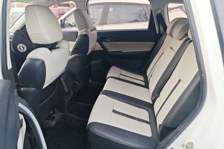Used FORTHING T5 2020 1.6L Manual Luxury Model China VI Standard Left Rear Seat