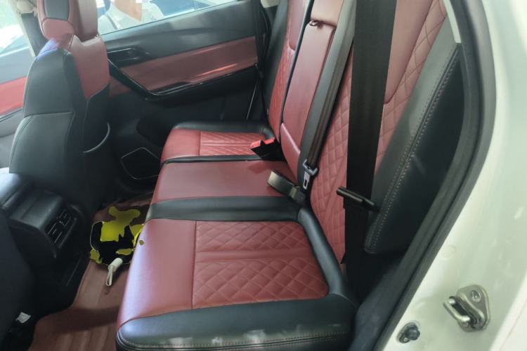 Used FORTHING T5 2020 1.5T Automatic Luxury Model China VI Standard Left Rear Seat