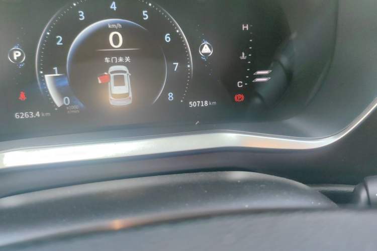 Used FORTHING T5 2020 1.5T Automatic Luxury Model China VI Standard Odometer Close Up