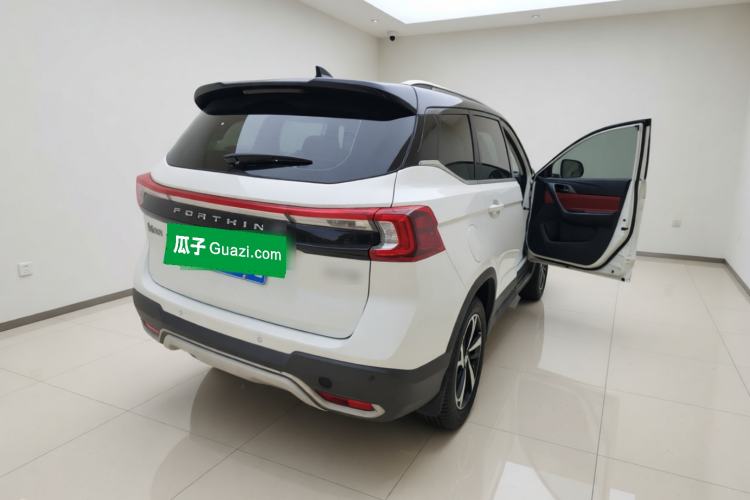 Used FORTHING T5 2020 Revised 1.5T Automatic Luxury Version China VI Standard Rear Right 45 Deg