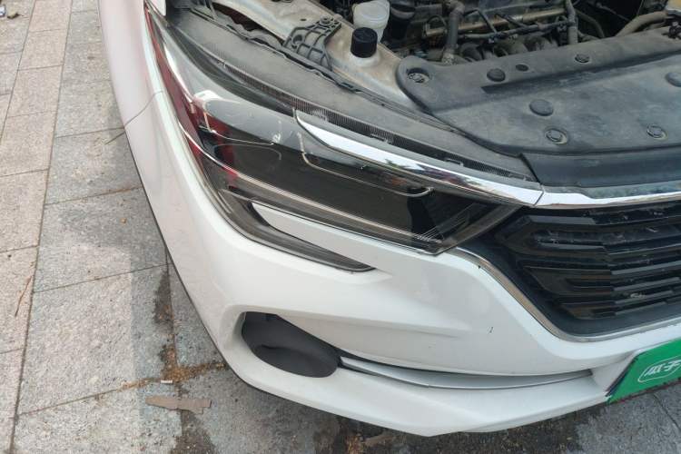 Used FORTHING T5 2020 1.6L Manual Comfort Model China VI Standard Right Front Headlight